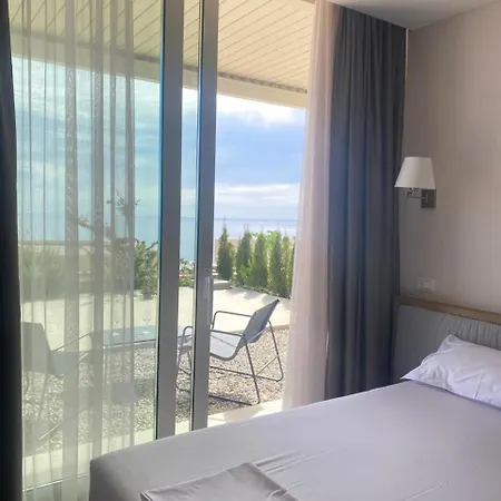 Green Condo Hotel Palase Aparthotel *