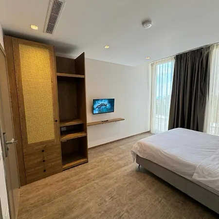 Green Condo Hotel Palase