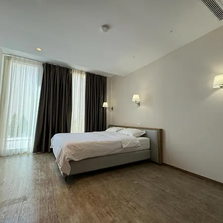 Aparthotel Green Condo Hotel Palase *