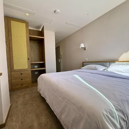 Green Condo Hotel Palase Aparthotel