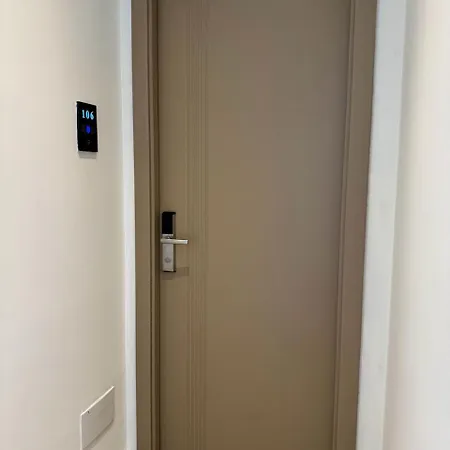 Green Condo Hotel Palase