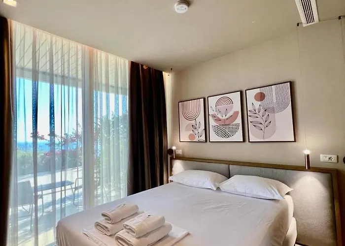 Green Condo Hotel Palase 3* Palasa