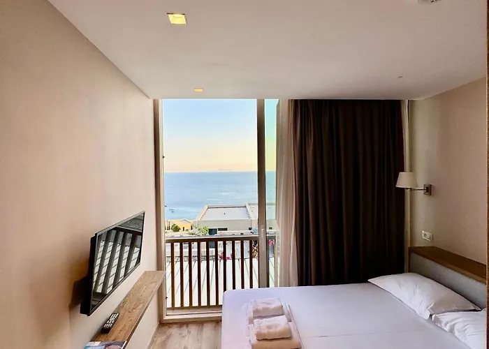 Aparthotel Green Condo Hotel Palase Palasë