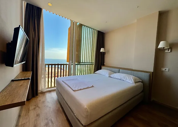 Green Condo Hotel Palase 3* Palasa