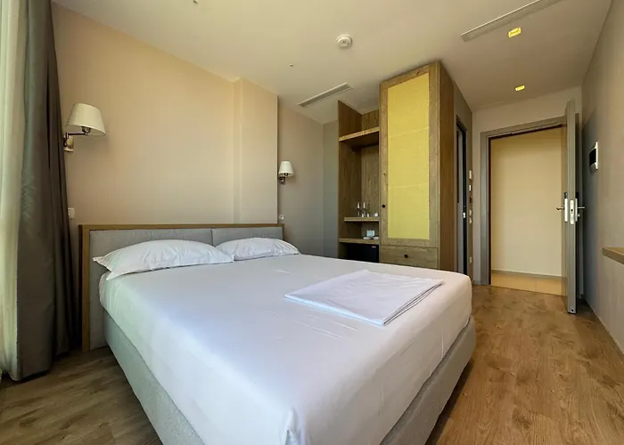 Aparthotel Green Condo Hotel Palase