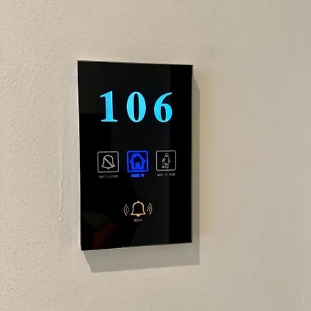Ξενοδοχείο με διαμερίσματα Green Condo Hotel Palase Παλάσα