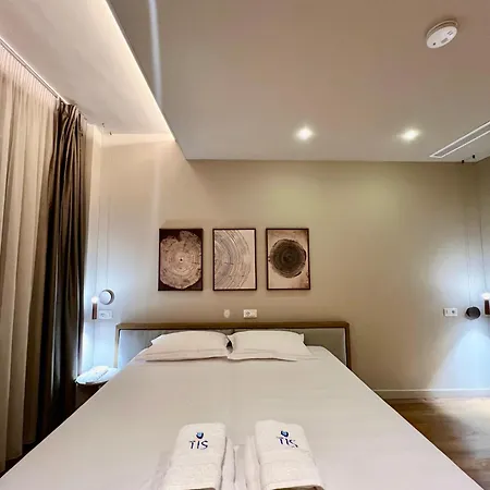 Green Condo Hotel Palase