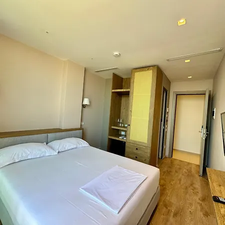 Green Condo Hotel Palase Ξενοδοχείο με διαμερίσματα *