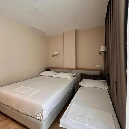 Green Condo Hotel Palase