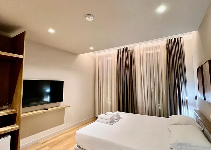 Green Condo Hotel Palase 팔라서