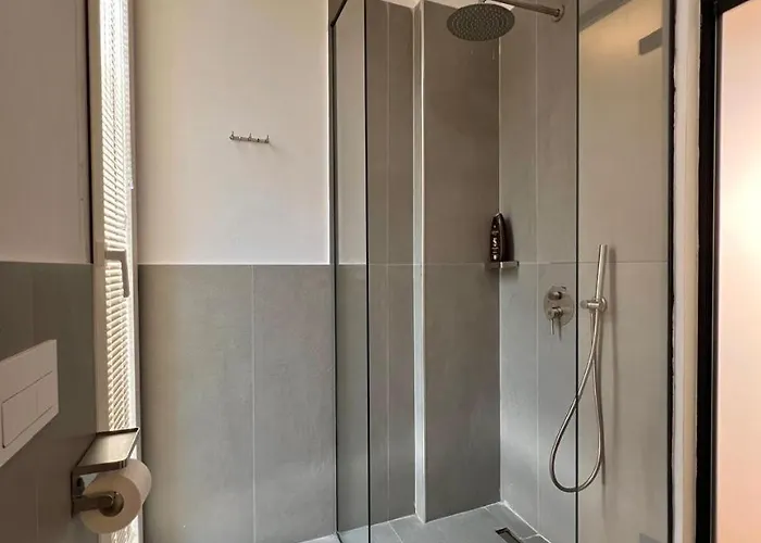 Green Condo Hotel Palase 아파트호텔